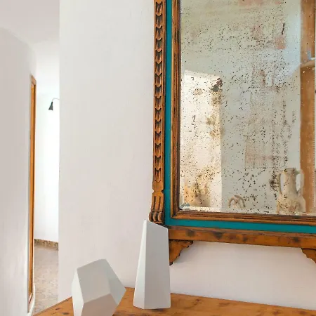 Villa Ixia Βίλα *